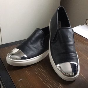 Steve Madden size 10 slip on shoes